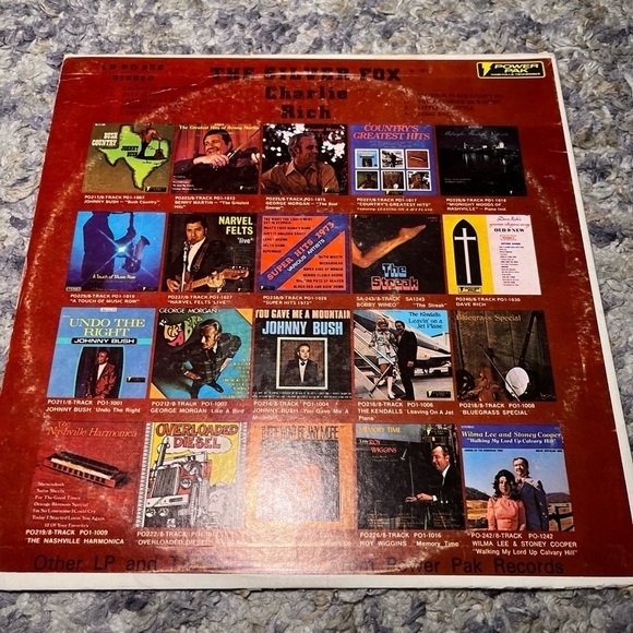 Charlie Rich. - The Silver Fox- vintage vinyl record from 1974 - Picture 2 of 9